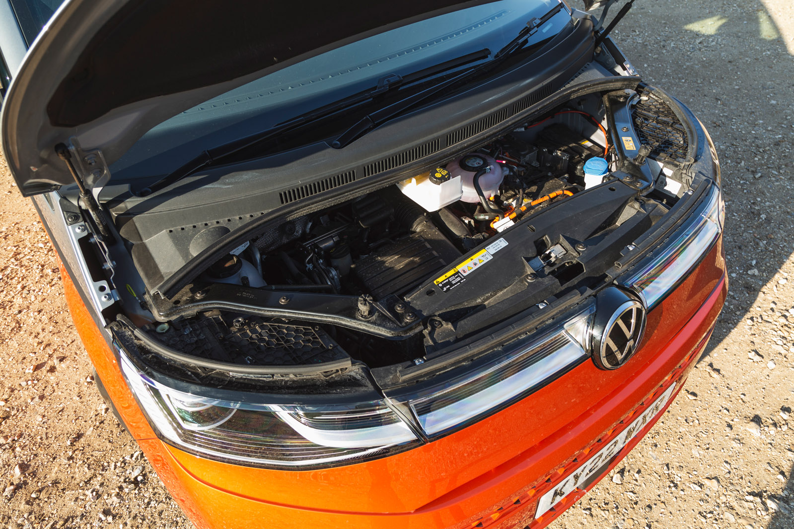 21 Volkswagen Multivan RT 2023 engine