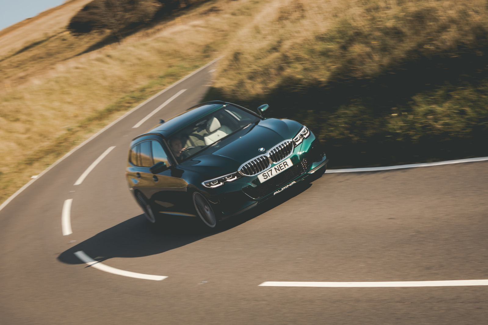 Alpina B3 Touring 2020 road test review - cornering front