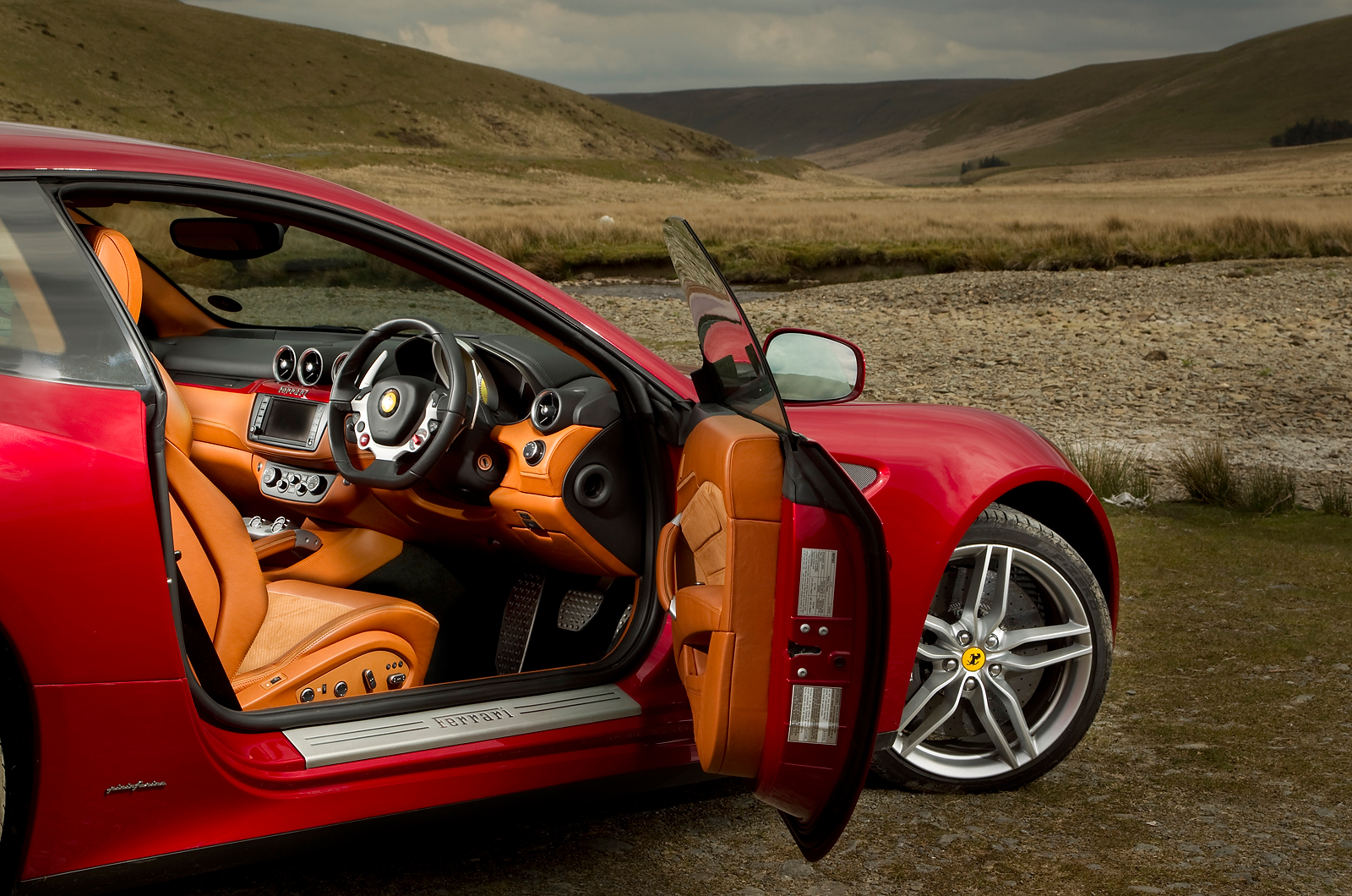 The 651bhp Ferrari FF interior