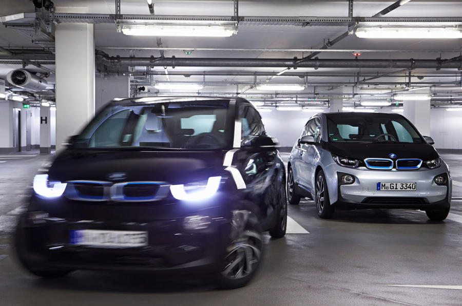 BMW reveals new autonomous driving technology