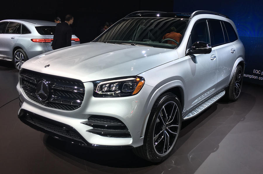Mercedes-Benz GLS 2019 New York motor show reveal - lead